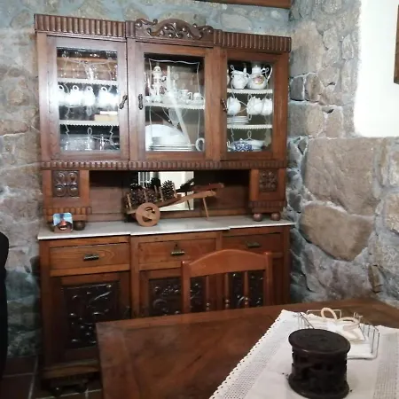 Casina Os Lueiro Holiday home Portas